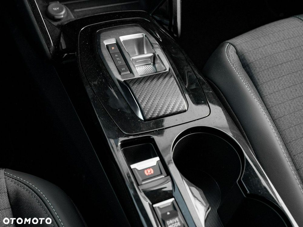 Peugeot 2008 1.2 PureTech Allure Pack S&S EAT8 - 20