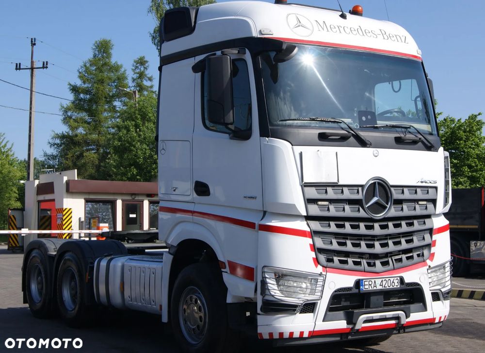 Mercedes-Benz Arocs - 1