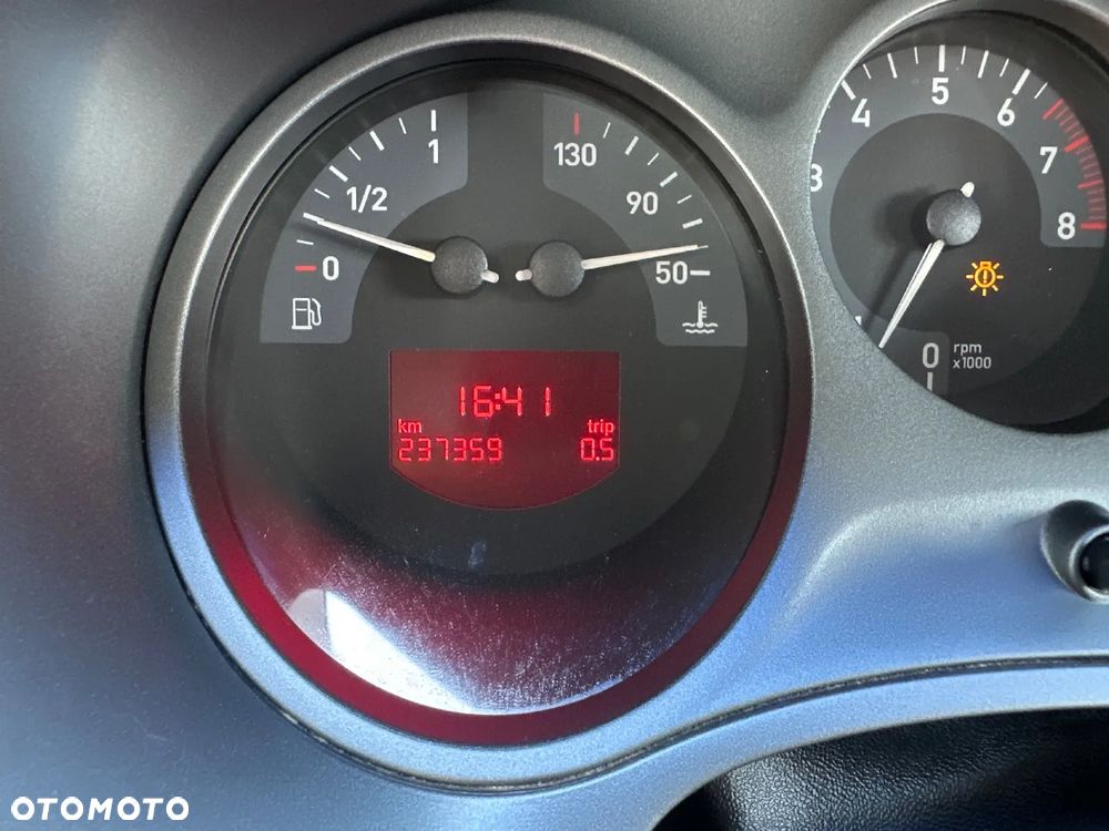 Seat Leon 2.0 FSI Reference - 21