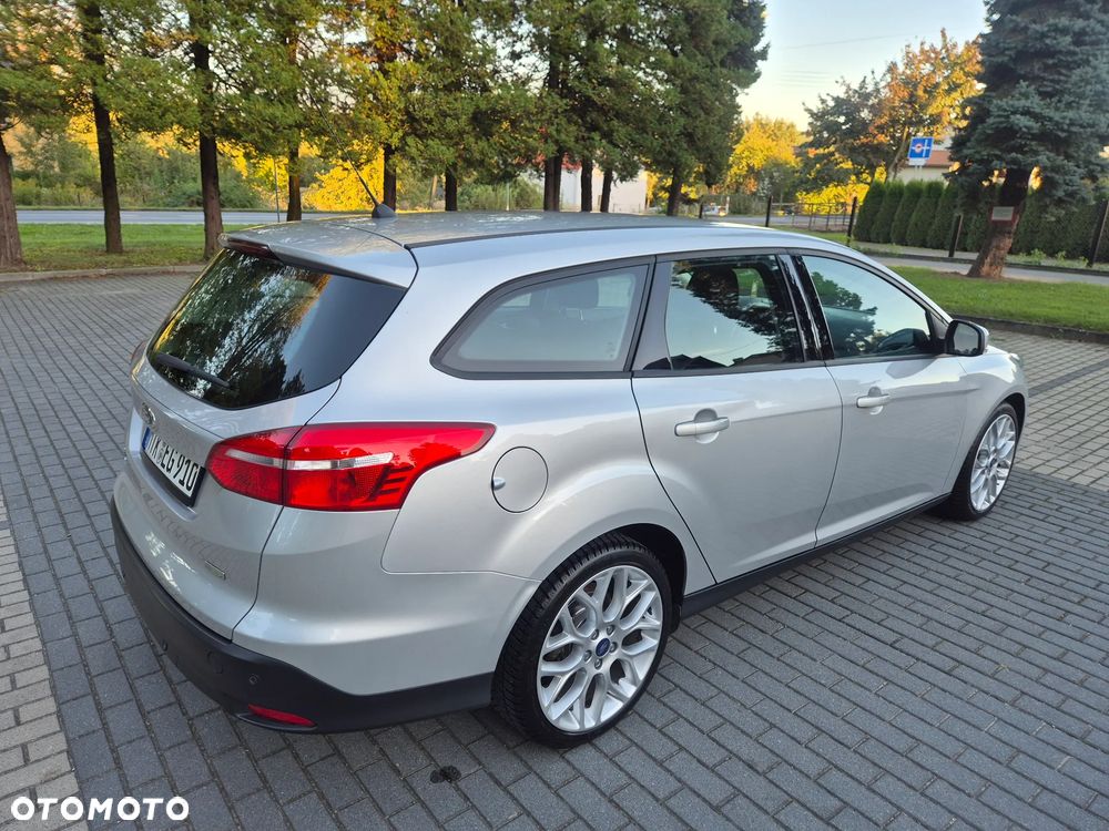 Ford Focus 1.0 EcoBoost Trend Edition Business - 12