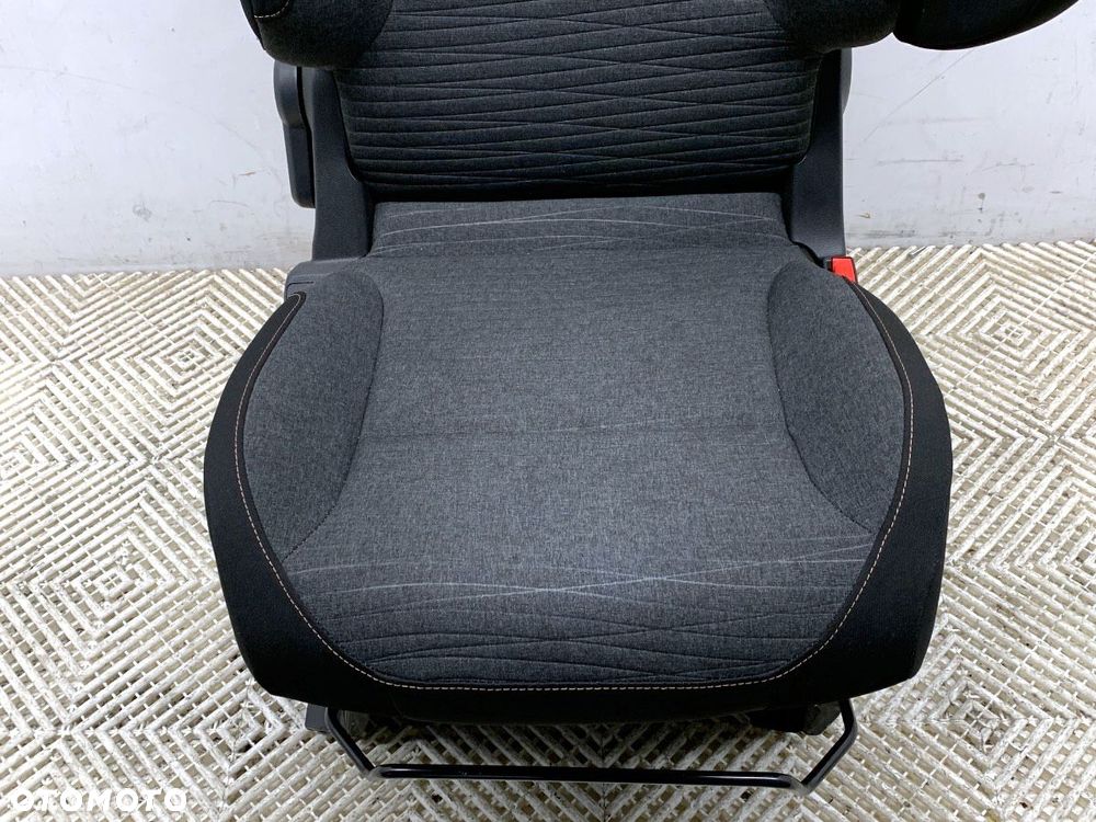 FOTEL PRAWY PRZÓD  CITROEN BERLINGO MULTISPACE (B9) 2008 - 2022 1.6 BlueHDi 120 88 kW [120 KM] olej - 3