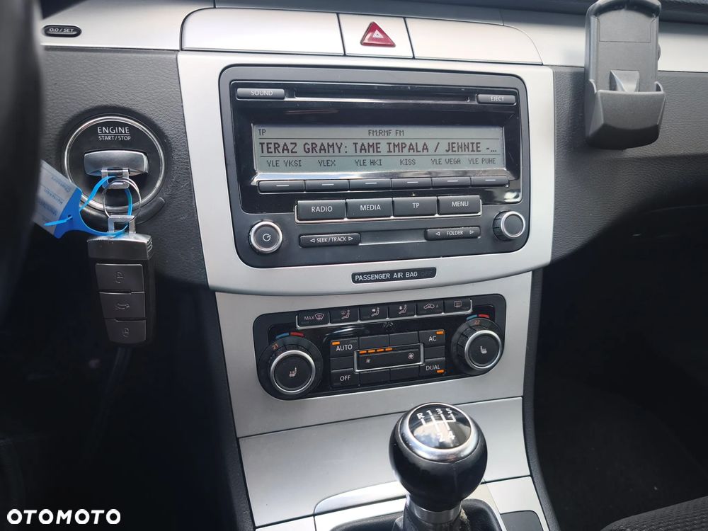 Volkswagen Passat 1.6 Trendline - 15