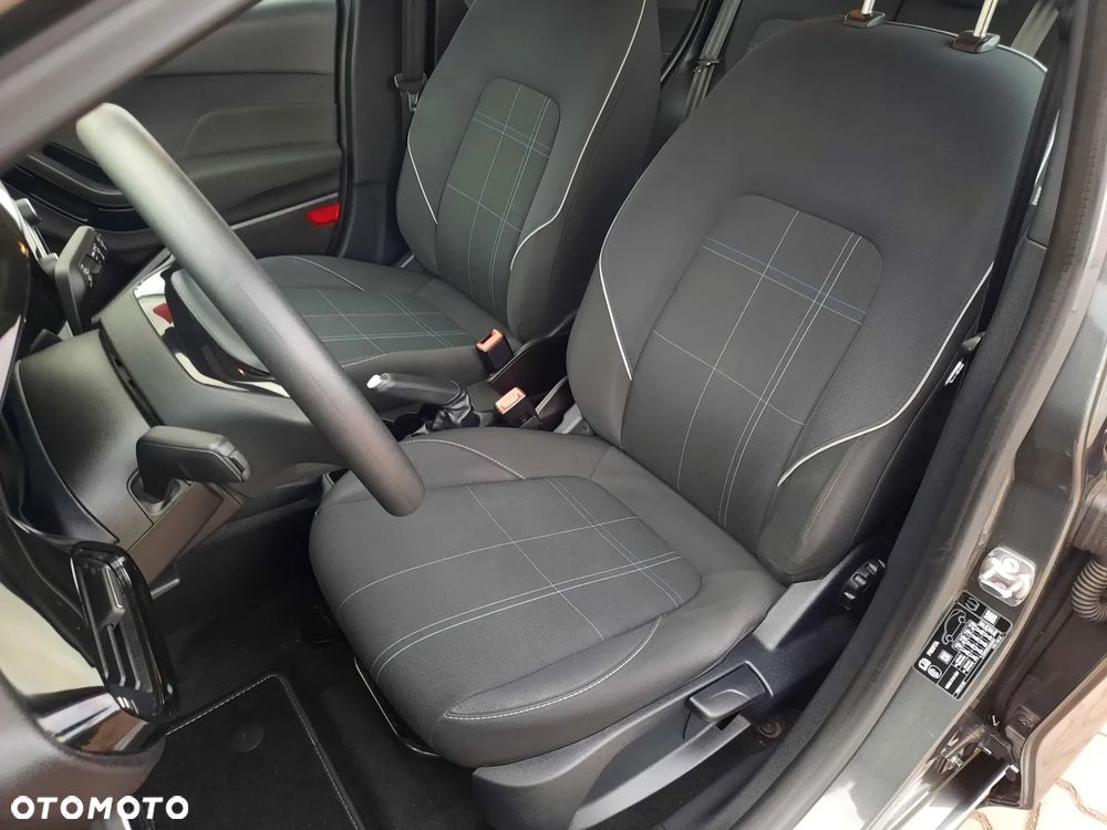 Ford Fiesta 1.0 EcoBoost S&S TITANIUM - 16