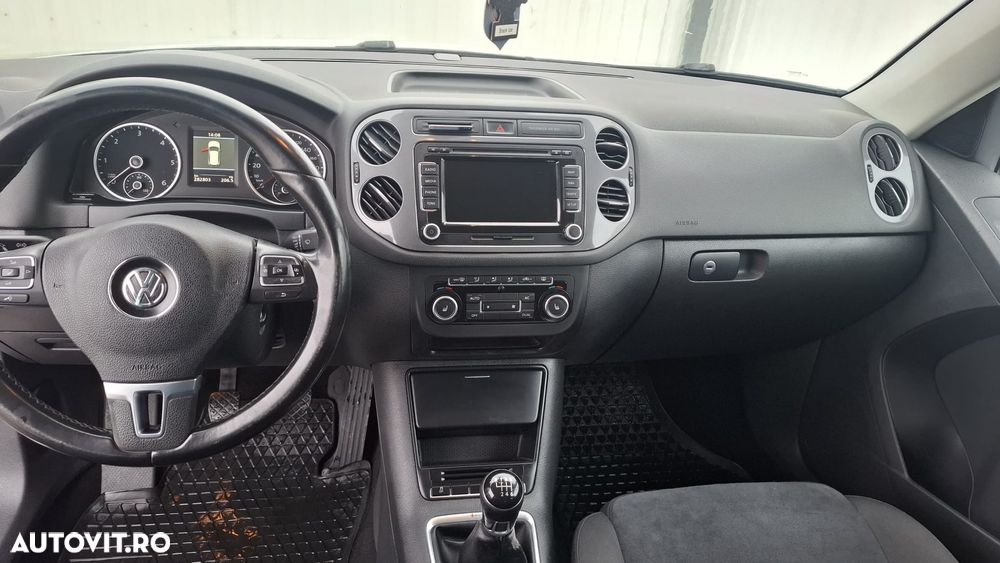 Volkswagen Tiguan 2.0 TDI DPF 4Motion Track&Field - 8