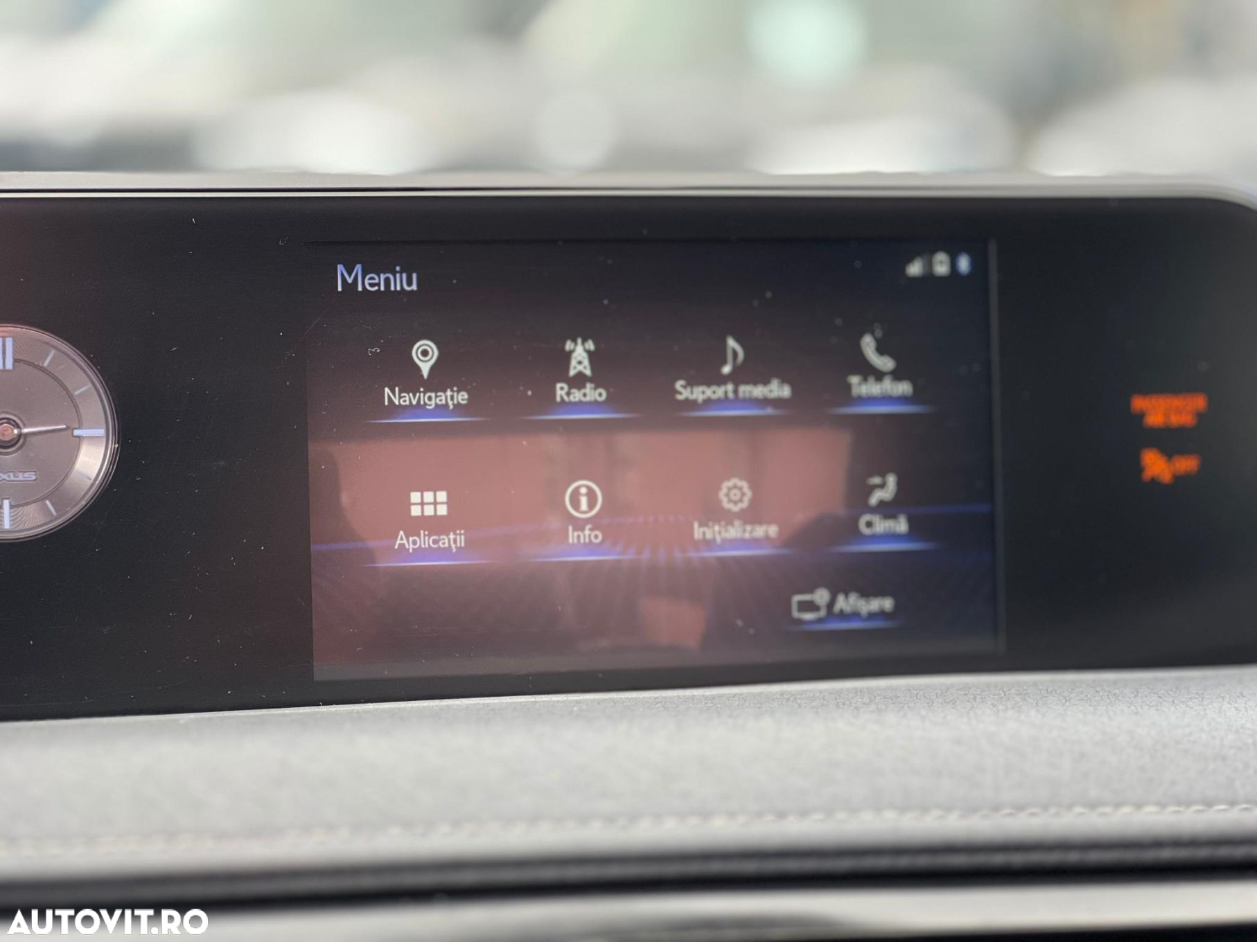Lexus UX 250h Executive Line - 16