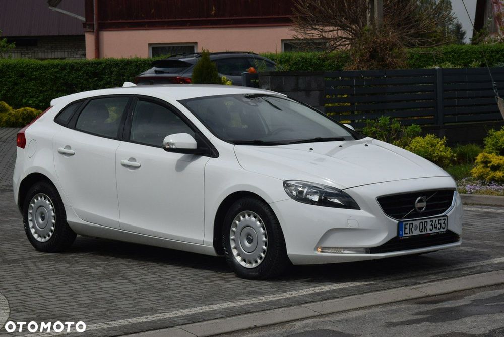 Volvo V40 D2 - 1