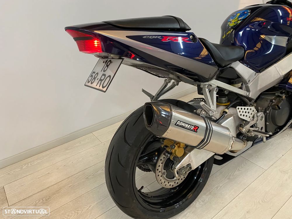 Honda CBR FIREBLADE CBR 900RR - 4
