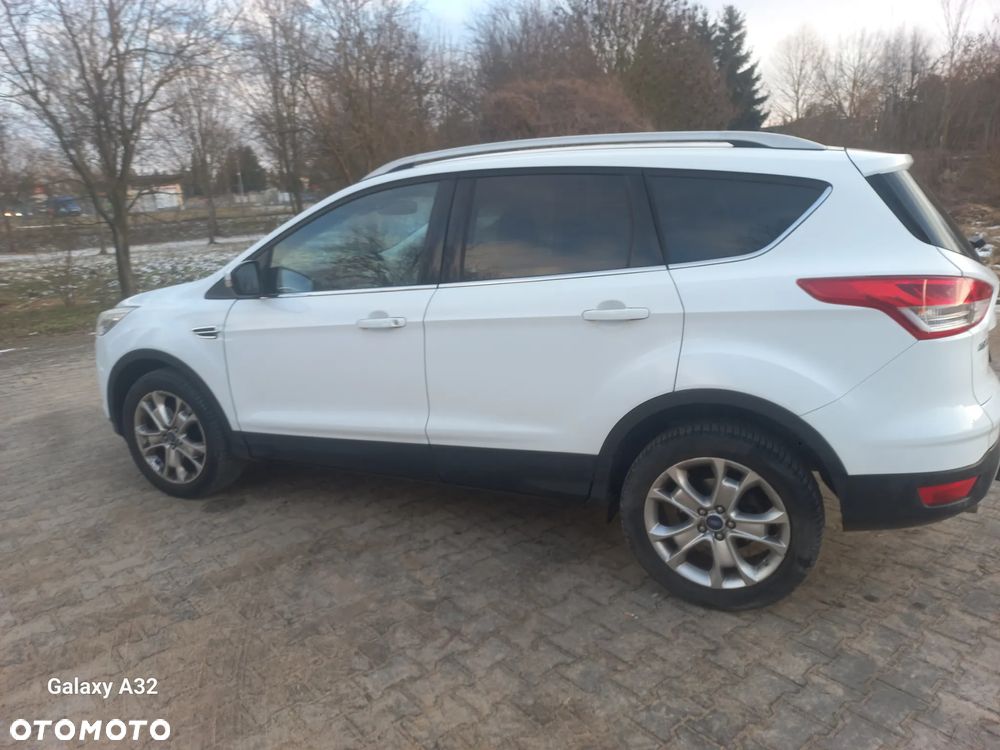 Ford Kuga 2.0 TDCi 4WD Titanium - 5