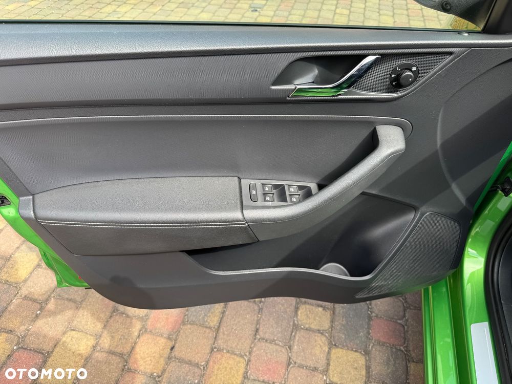 Skoda RAPID 1.2 TSI (Green tec) Joy - 22