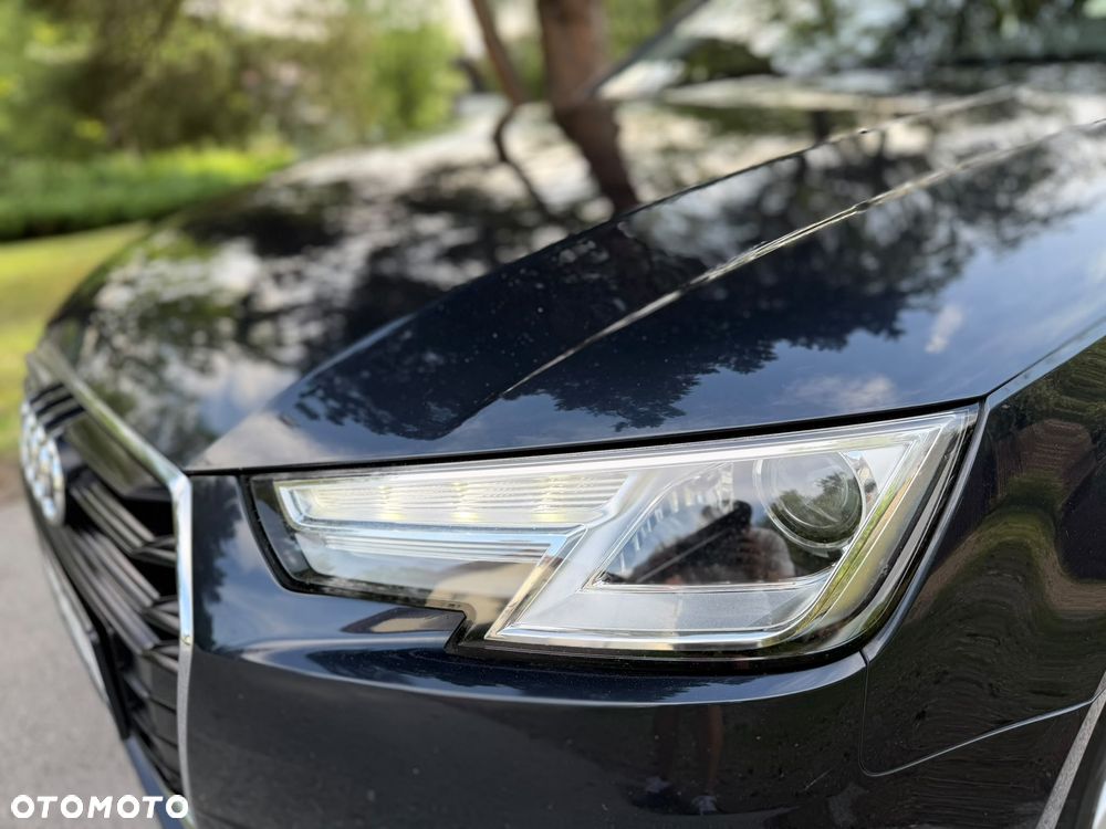 Audi A4 Avant 2.0 TDI ultra S tronic design - 34