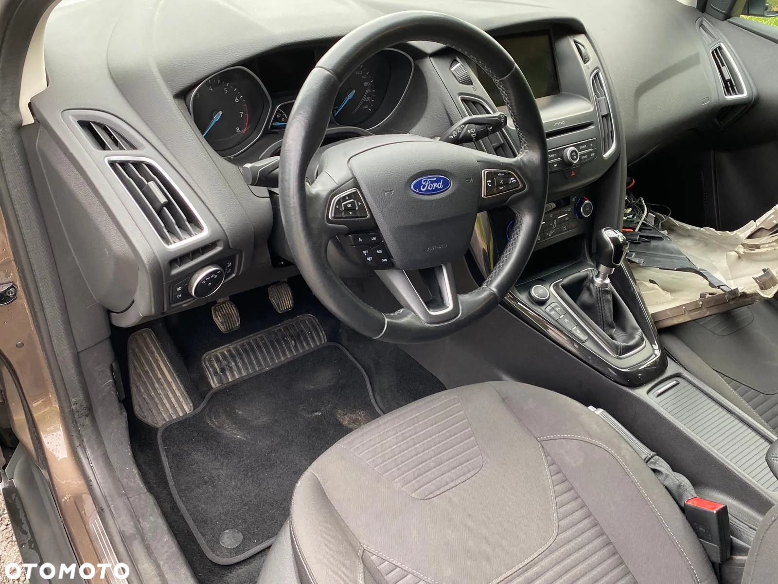 Ford Focus 1.5 EcoBoost Start-Stopp-System TITANIUM - 15
