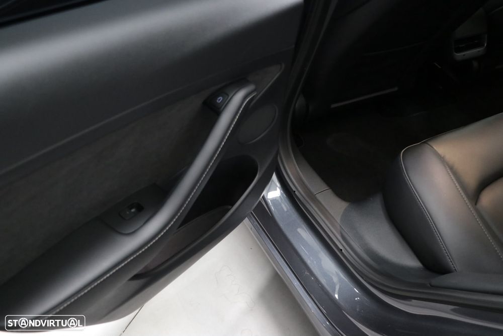 Tesla Model 3 Long Range AWD Dual Motor Performance - 14
