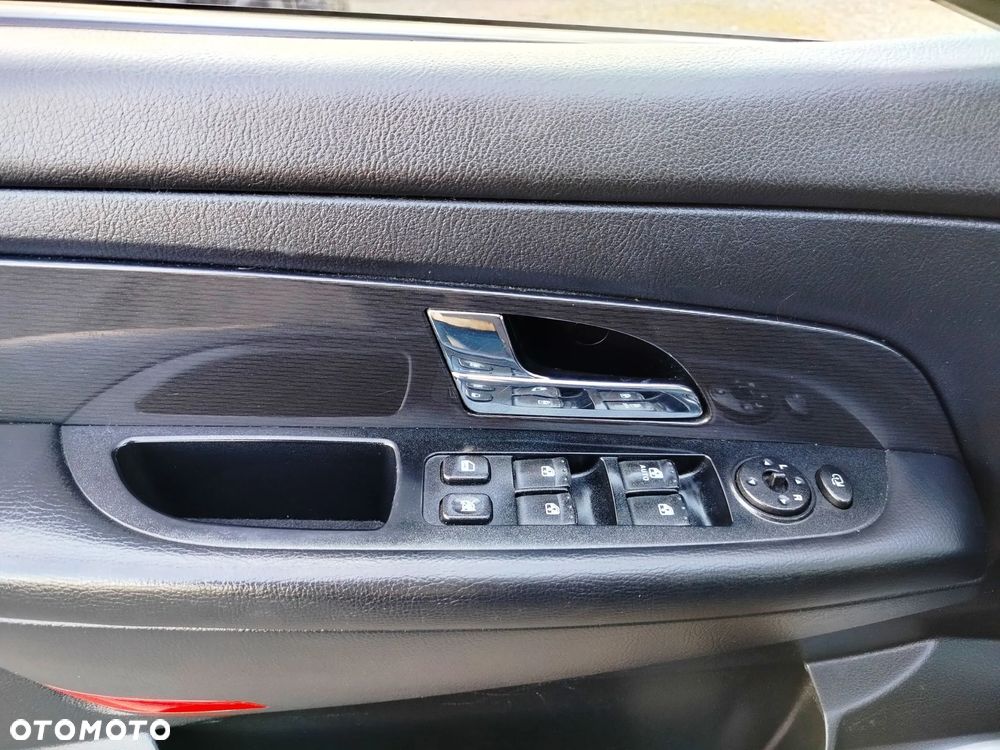 SsangYong/KGM Rexton - 29