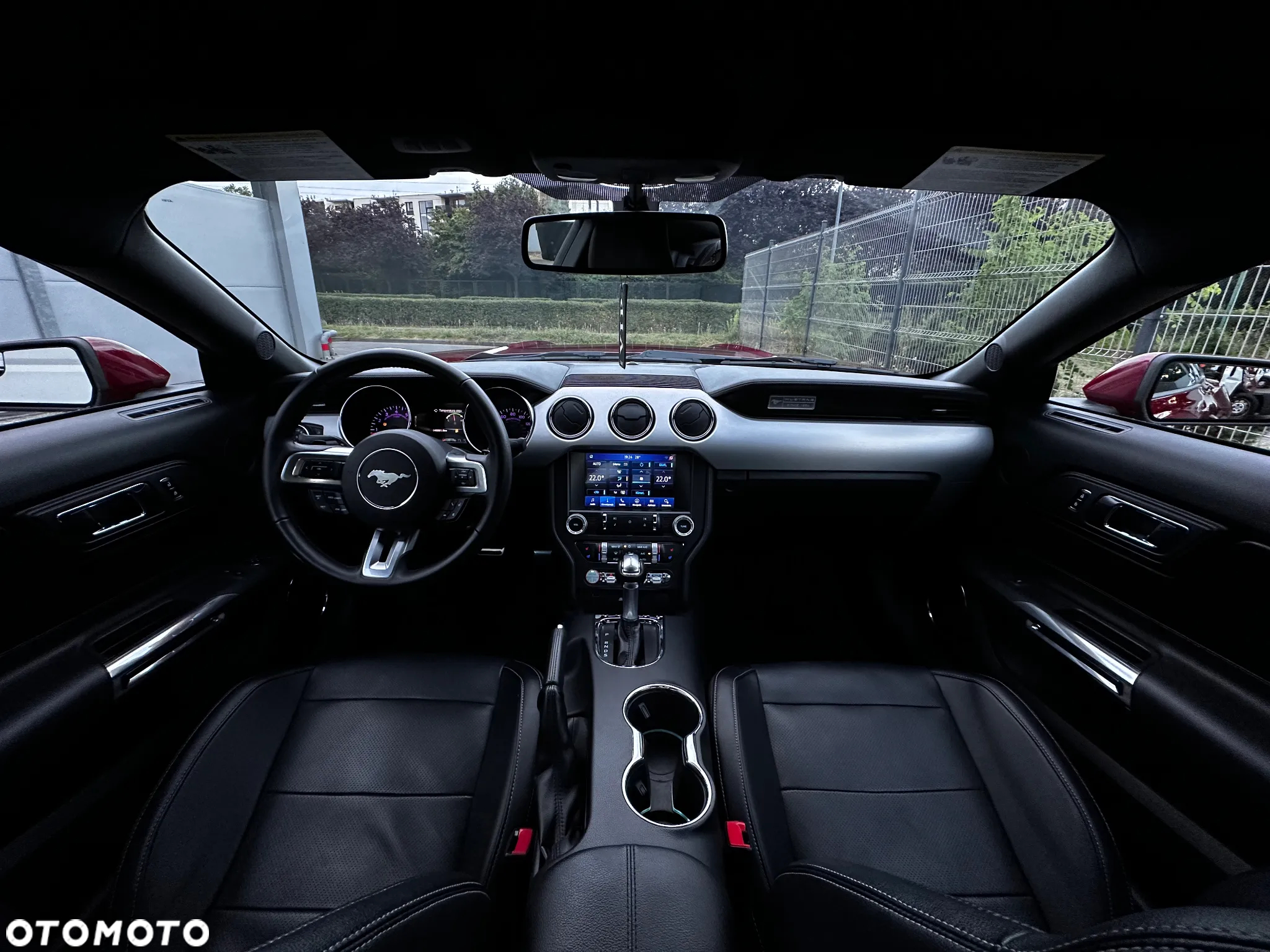 Ford Mustang 5.0 V8 GT - 16