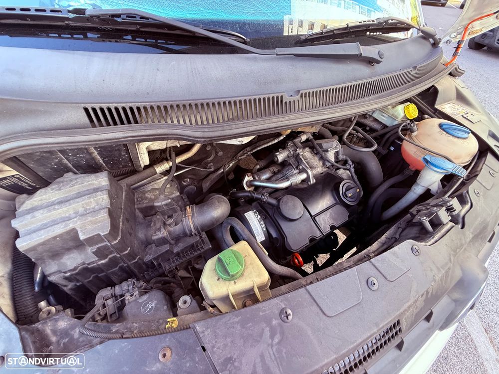 VW Transporter 1.9 TDi 102 - 15