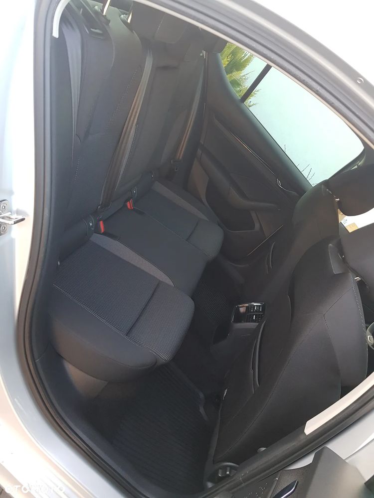 Skoda Octavia ver-1-5-tsi-act-ambition - 15
