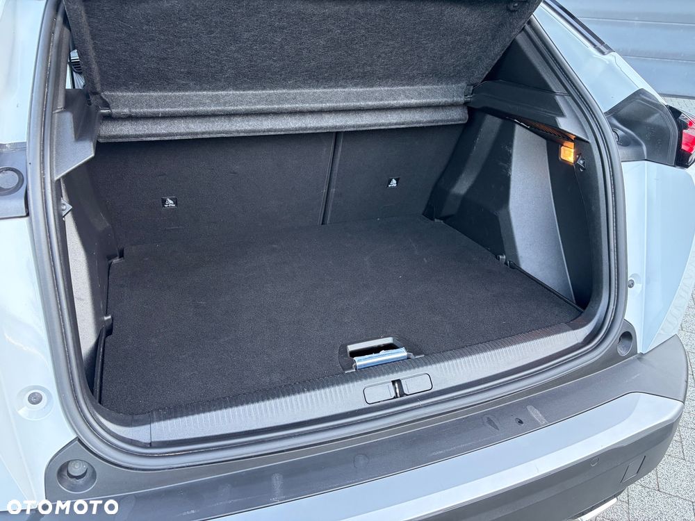 Peugeot 2008 1.2 PureTech Active S&S EAT8 - 9
