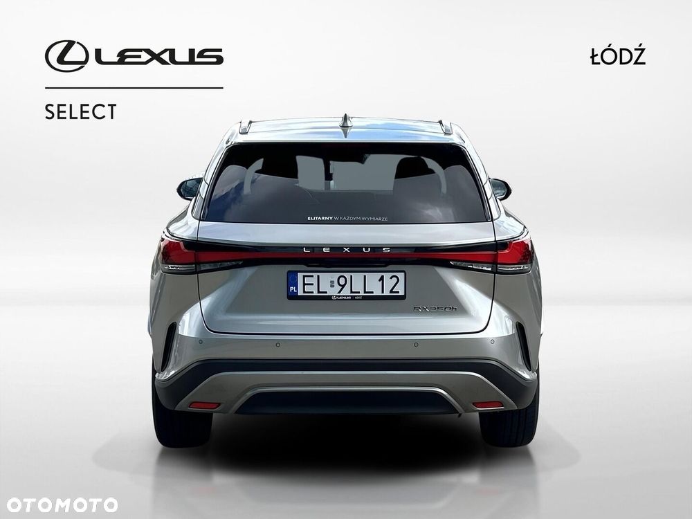 Lexus RX - 5