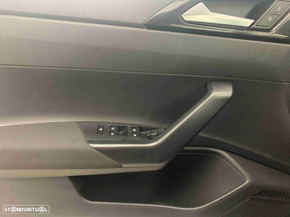 VW Taigo 1.0 TSI Urban - 11