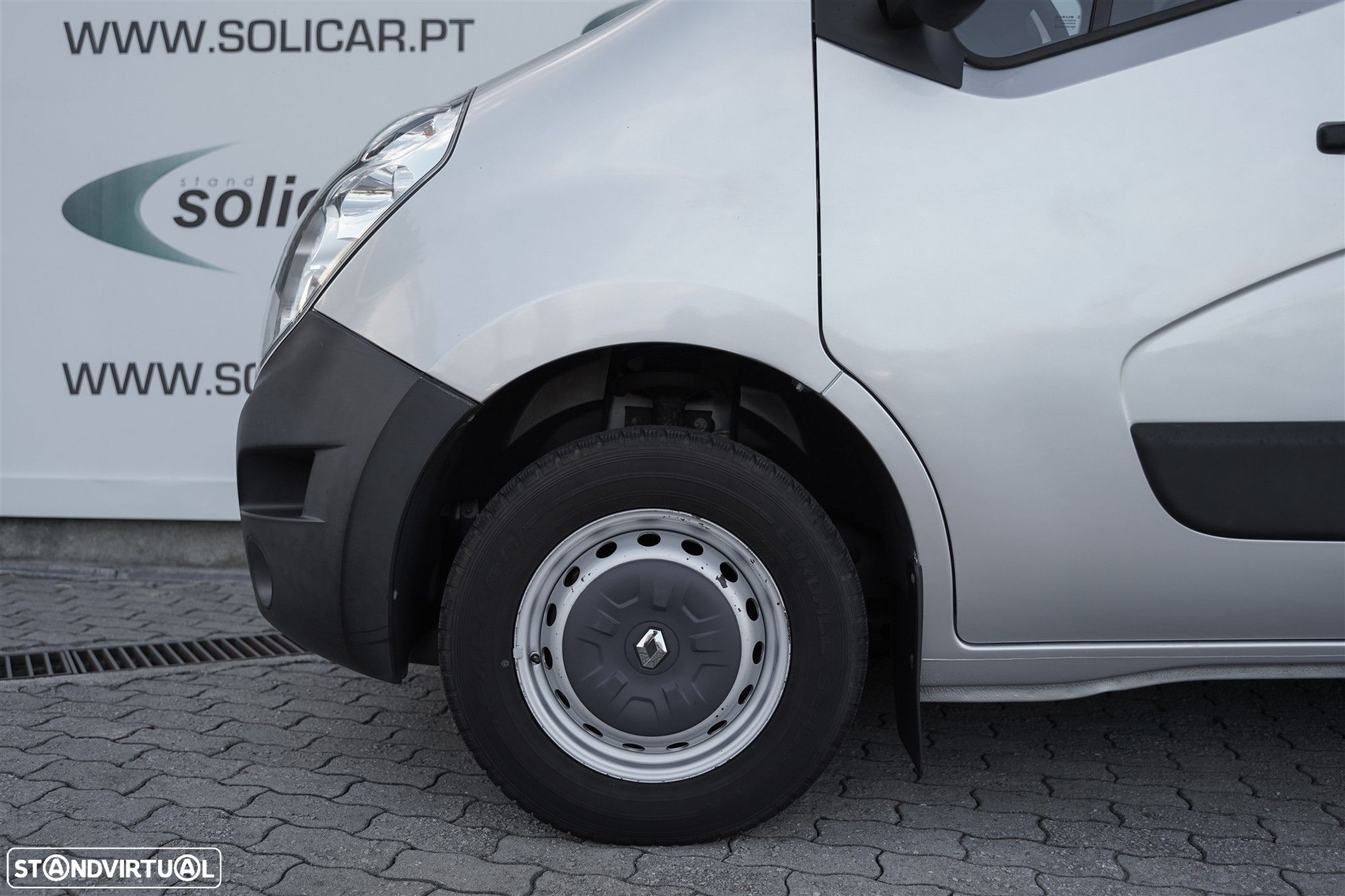 Renault Master 2.3 dCi L2H2 3.3T SS - 13