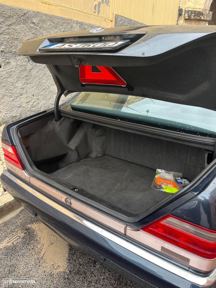 Mercedes-Benz S 300 TD - 8