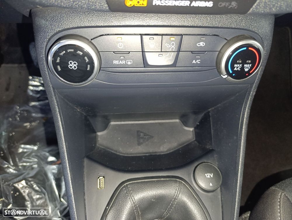 Ford Fiesta 1.0 EcoBoost Active - 16