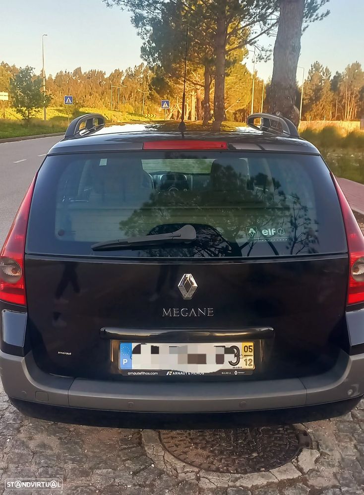 Renault Mégane Break 1.5 dCi Dynamique Luxe - 4
