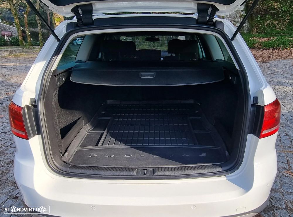 VW Passat Alltrack 2.0 TDI 4Motion DSG BlueMotion Tec - 17