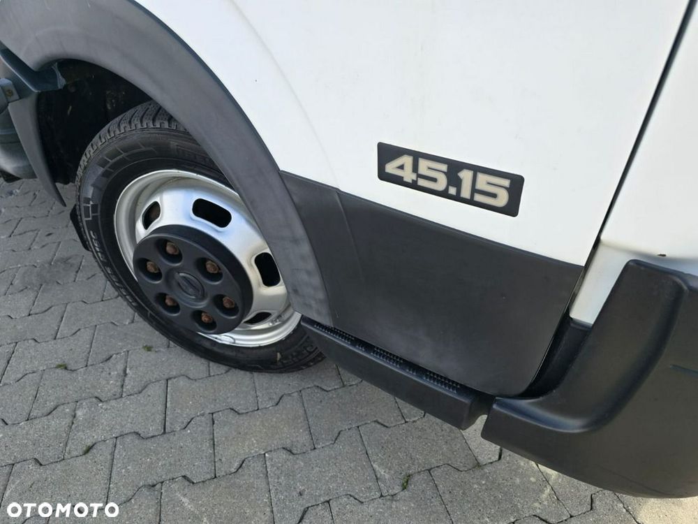 Nissan Cabstar - 37