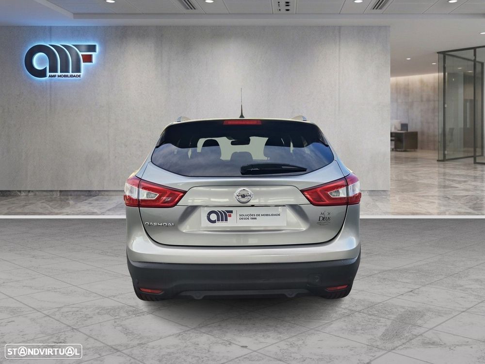 Nissan Qashqai 1.5 dCi N-Connecta 18 - 4