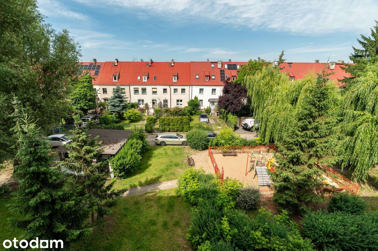 Rozkładowe mieszkanie w świetnej lokalizacji, komunikacja 100%