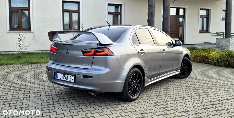Mitsubishi Lancer 1.6 Invite - 26