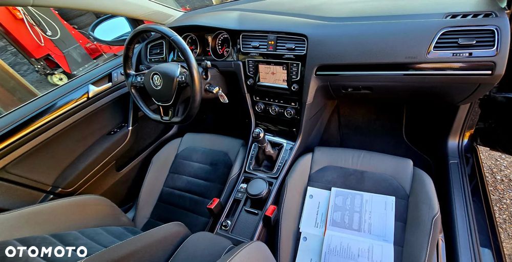 Volkswagen Golf Variant 1.6 TDI BlueMotion Technology Comfortline - 9