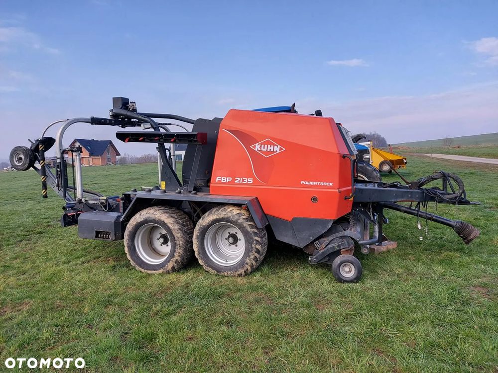 Kuhn FBP 2135 Powertrack - 1
