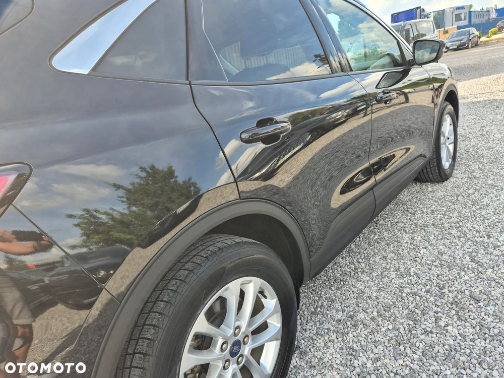 Ford Kuga - 22