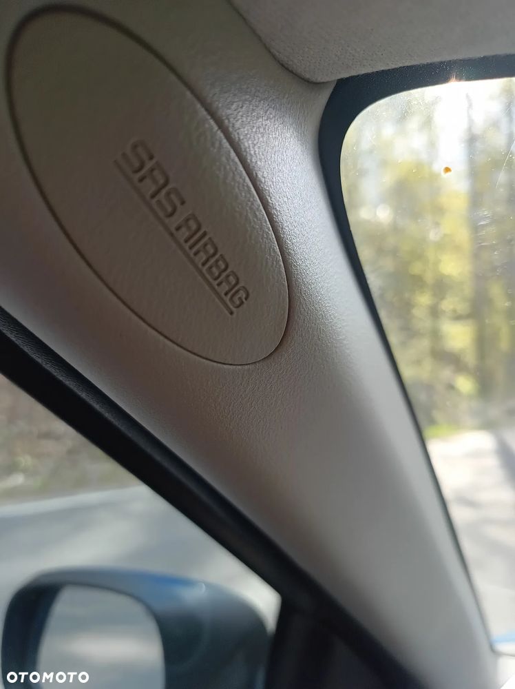 Suzuki Swift 1.3 Club dance - 29