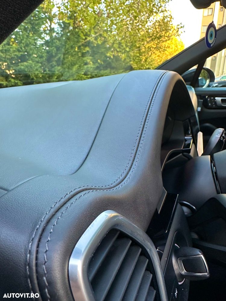 Porsche Cayenne E-Hybrid Tiptronic S Platinum Edition - 19