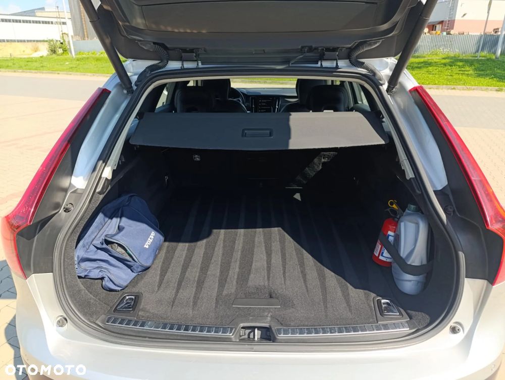 Volvo V90 T5 GPF Momentum - 6