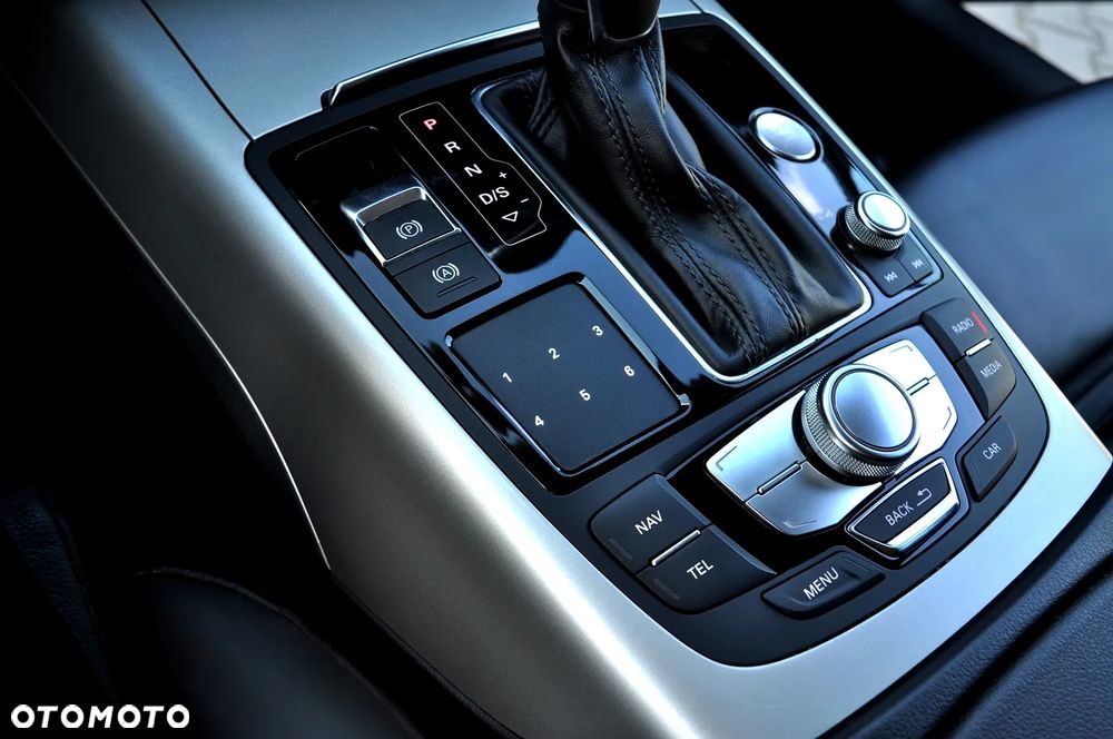 Audi A6 Avant 2.0 TDI ultra S tronic - 34