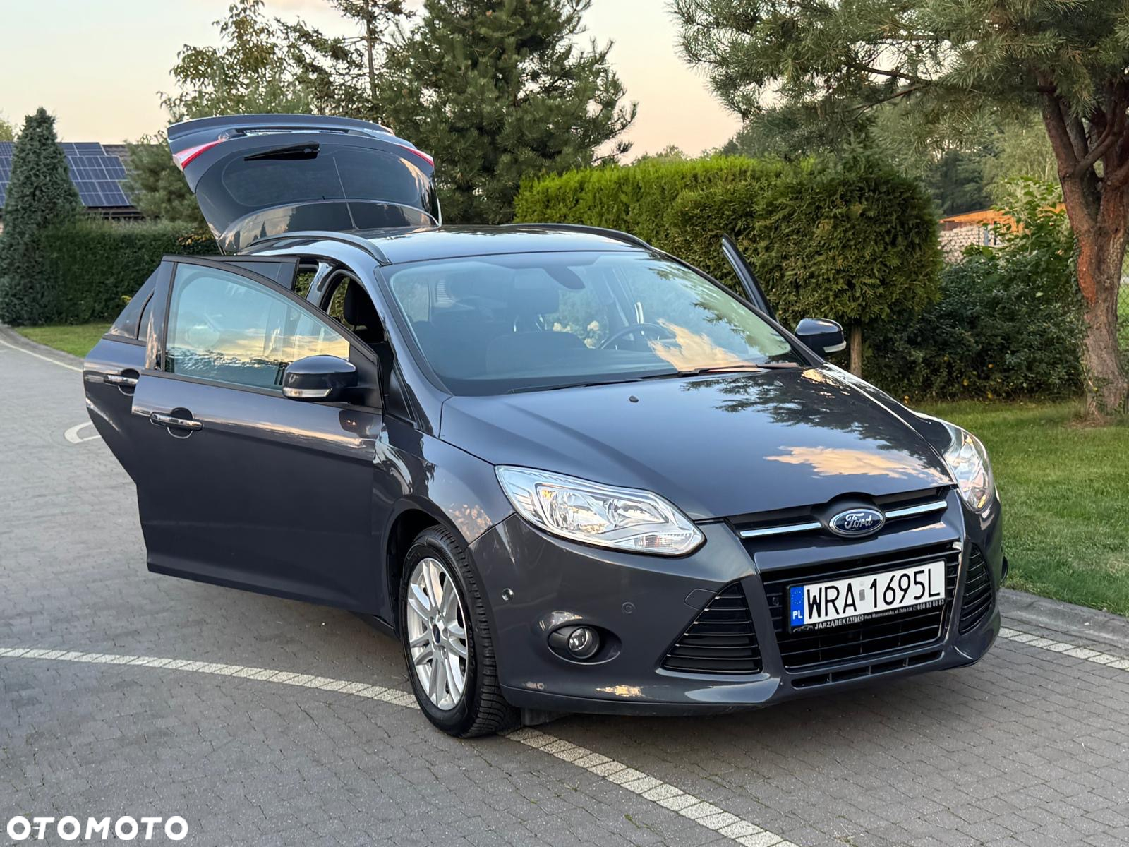 Ford Focus 1.6 TDCi DPF Champions Edition - 18
