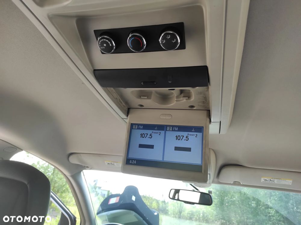 Lancia Voyager 2.8CRD Gold - 17