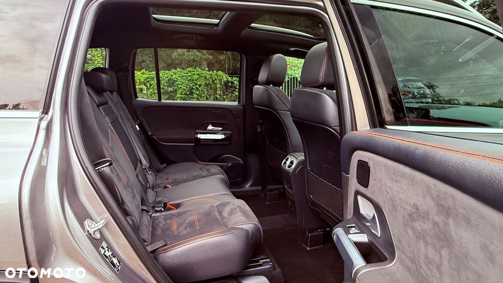Mercedes-Benz GLB 200 d 8G-DCT AMG Line - 7