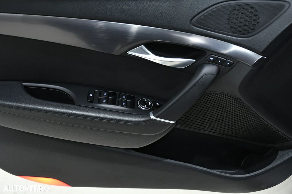 Hyundai i40 Kombi 1.7 CRDi DCT Premium - 21