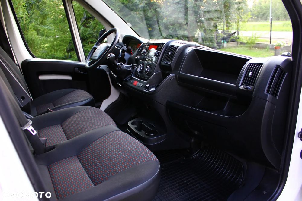 Peugeot BOXER 2.2 HDI 165KM BRYGADÓWKA 7 OSOBOWA +PAKA Z PLANDEKĄ - 28