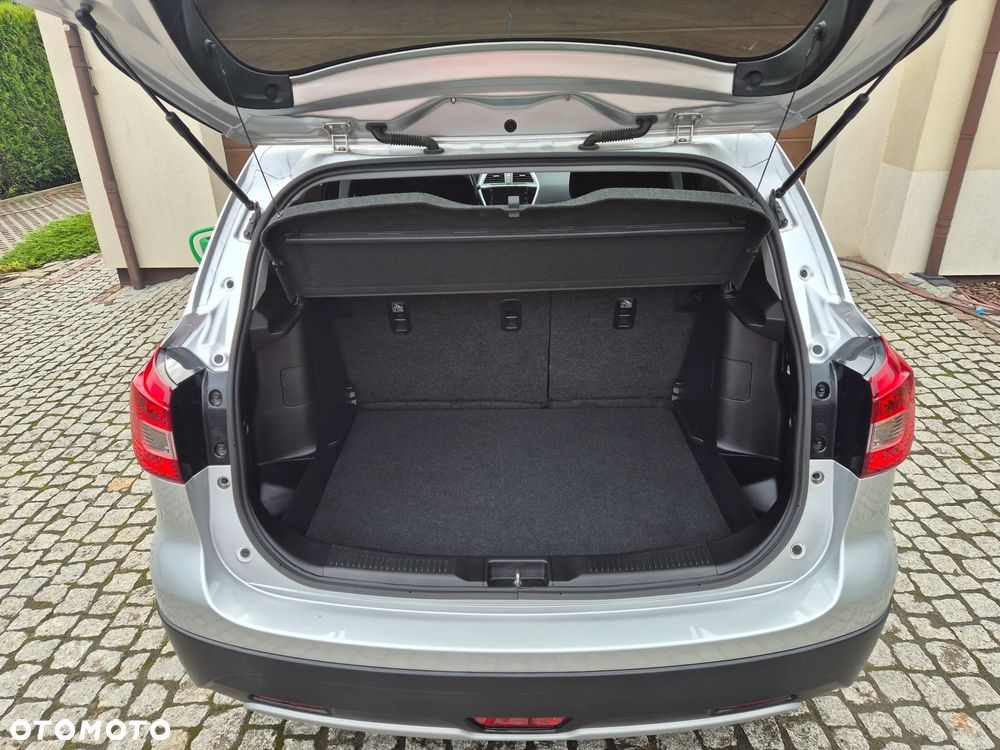 Suzuki SX4 S-Cross - 14