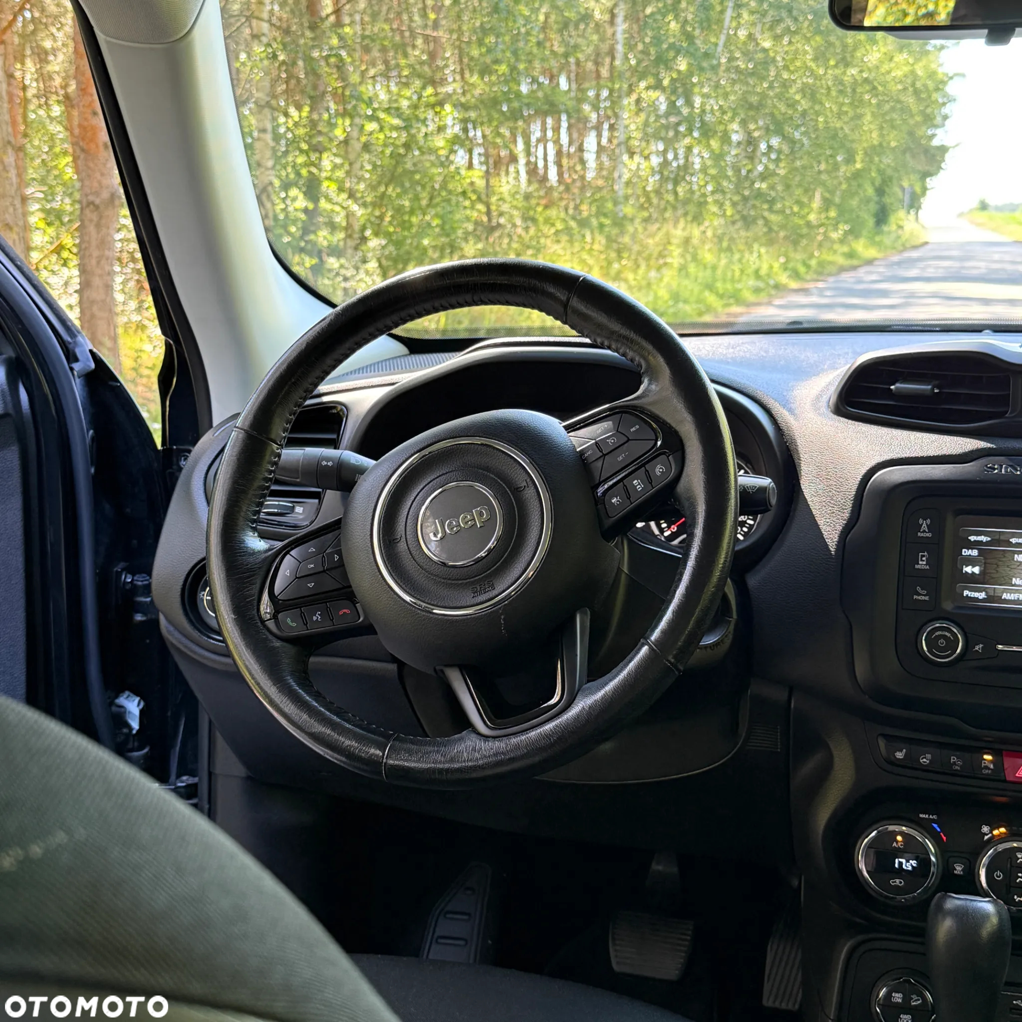 Jeep Renegade 2.0 MultiJet Limited 4WD S&S - 9