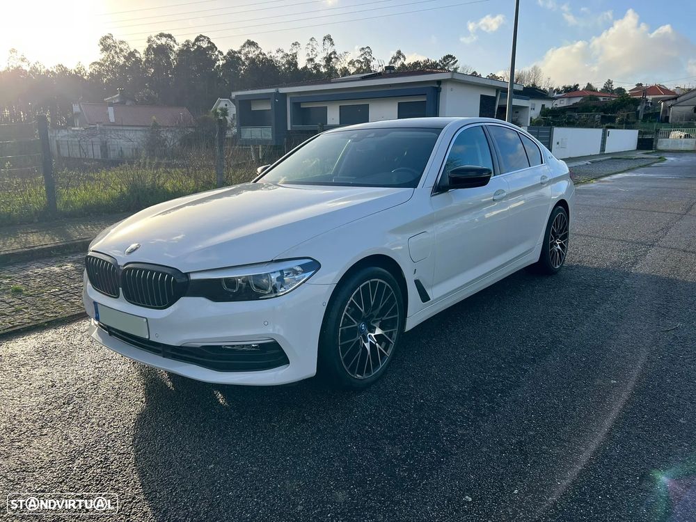 BMW 530 e iPerformance Line Luxury - 3