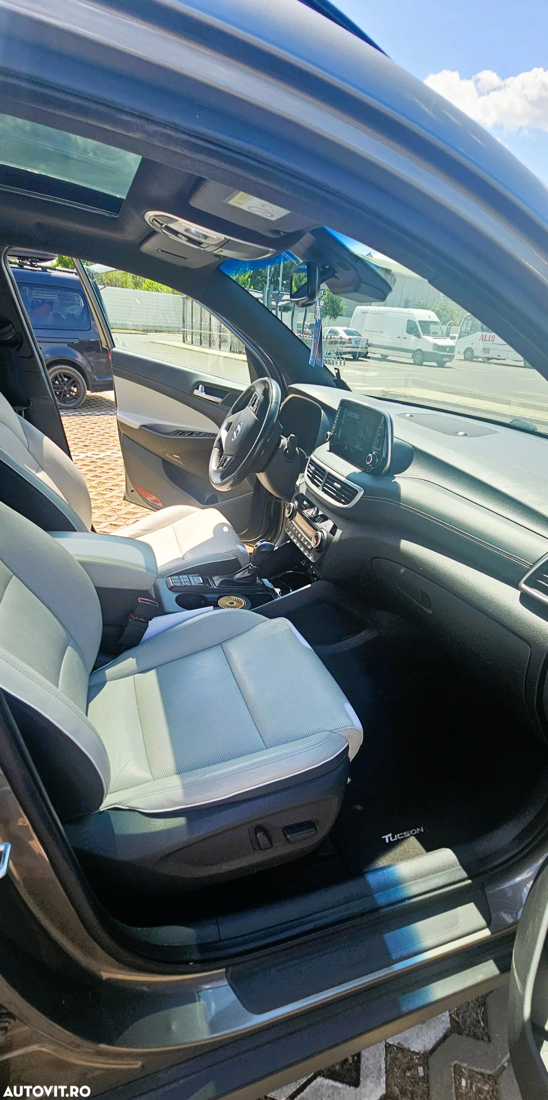 Hyundai Tucson 2.0 CRDI 4WD 8AT Luxury - 5