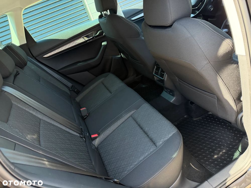 Skoda Karoq 2.0 TDI SCR 4x2 Style DSG - 32