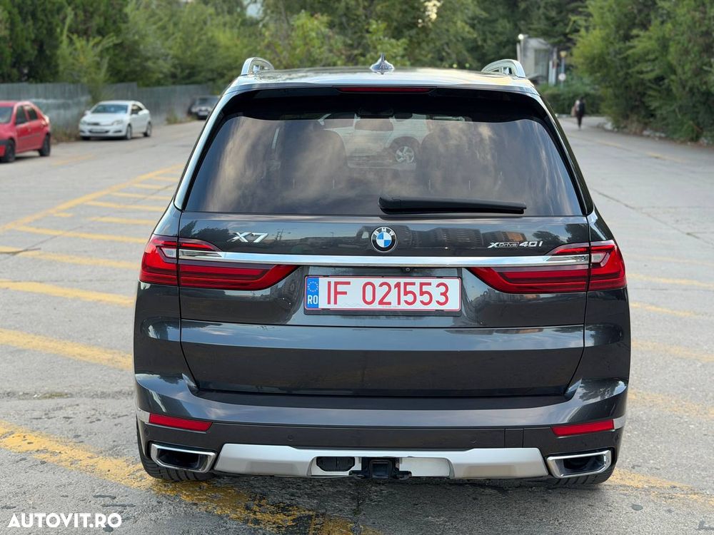 BMW X7 xDrive40i - 9